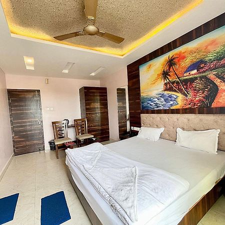 Shree Ganesh Hotel Puri Kültér fotó