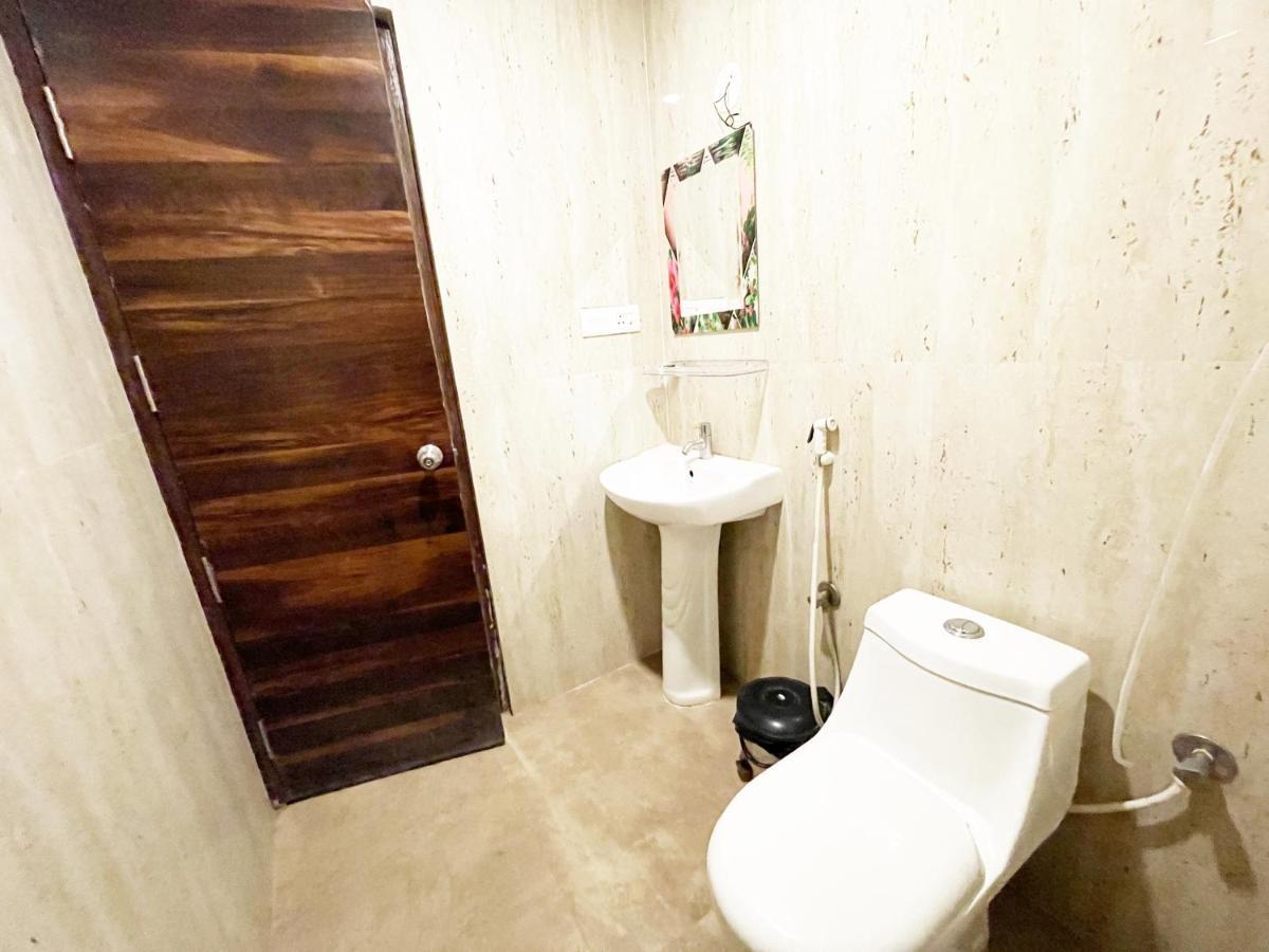 Shree Ganesh Hotel Puri Kültér fotó