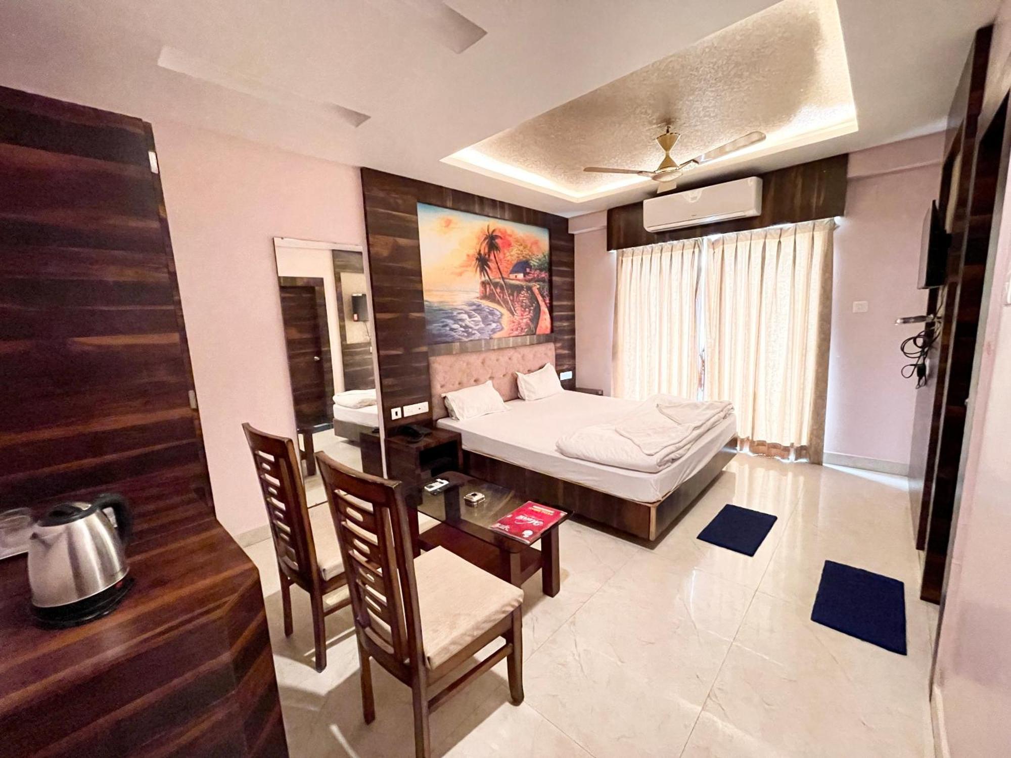 Shree Ganesh Hotel Puri Kültér fotó