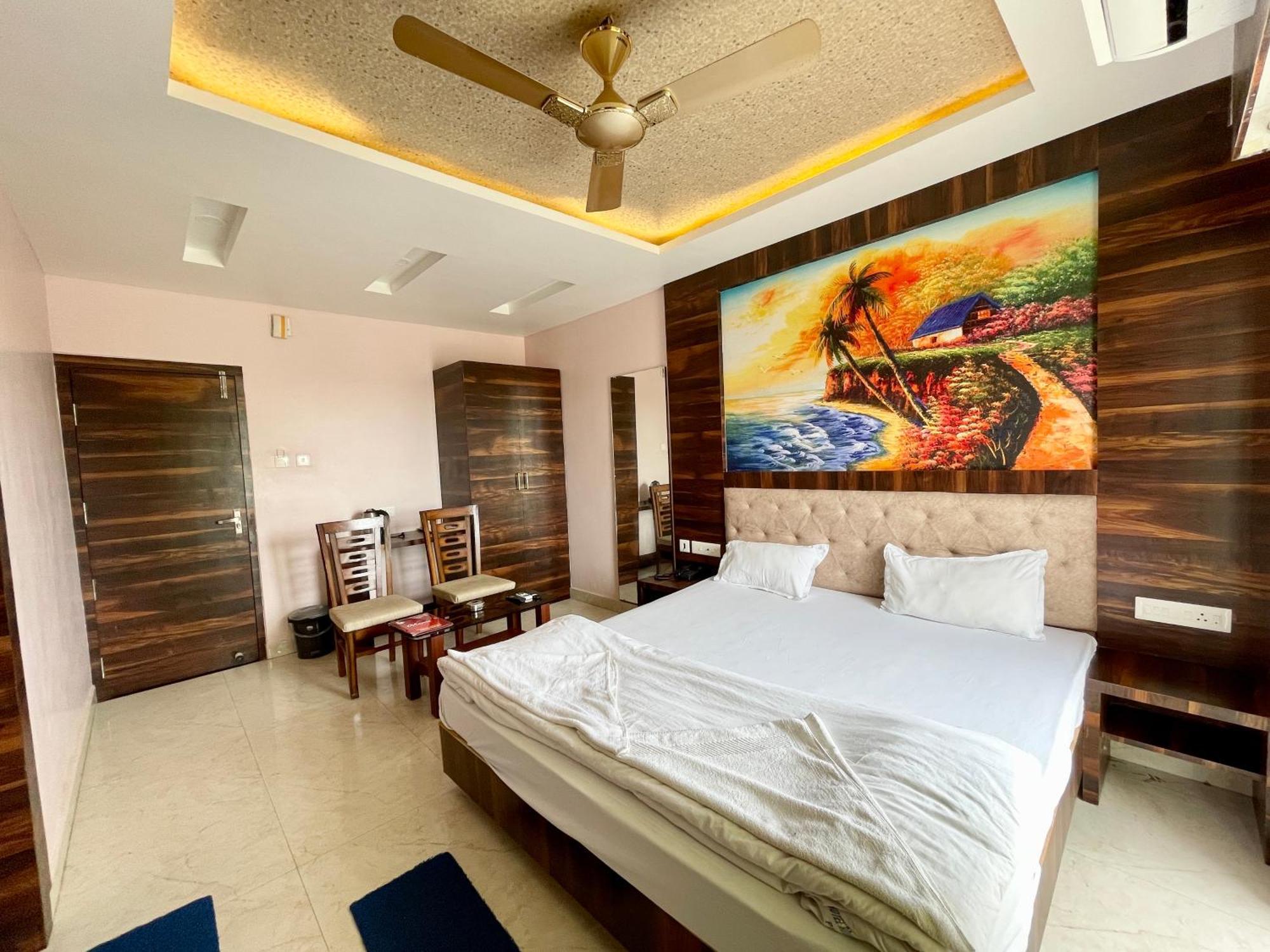 Shree Ganesh Hotel Puri Kültér fotó